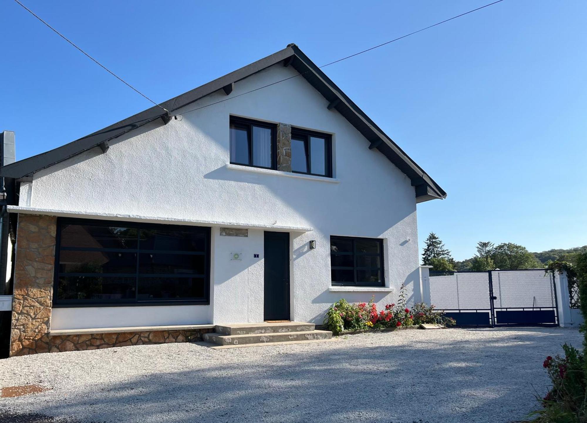L Hirondelle 3 Bed and Breakfast Erondelle Eksteriør billede